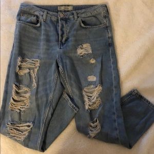 Ripped boyfriend light wash jeans